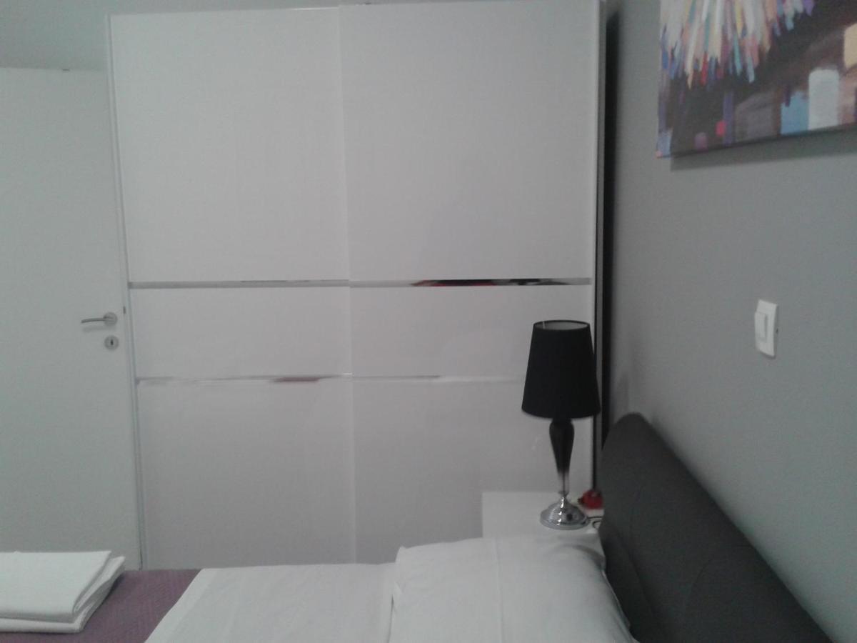 Sea View Apartment Zadar Bagian luar foto